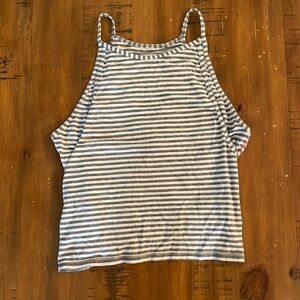 EUC lululemon tank white and gray stripes size 4